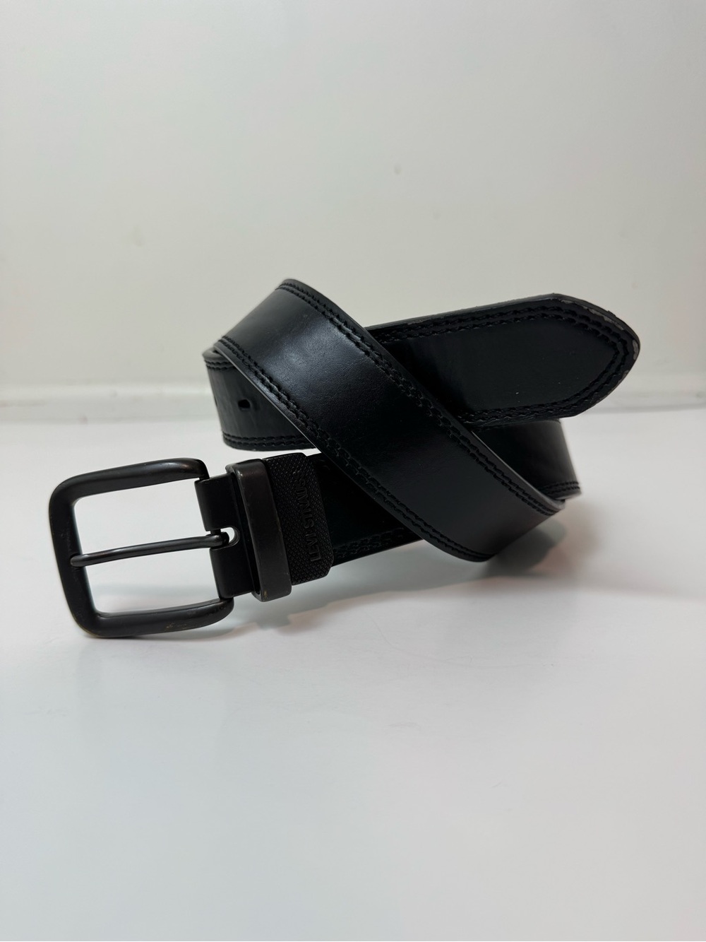 Levi’s Reversible Genuine Leather Belt Black Brown Silver Buckle Size 38/95